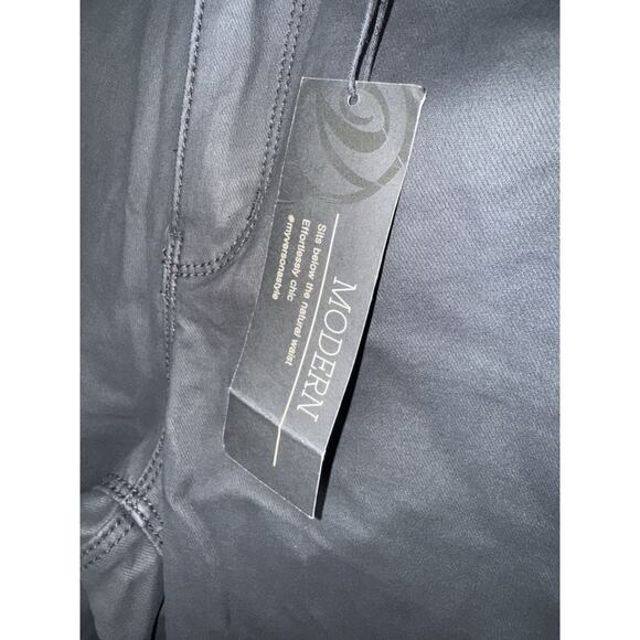 Womens Sz 8 Wax Coated Jeans Mid Rise Black Skinny Versona NWT Dressy Casual - Picture 4 of 9